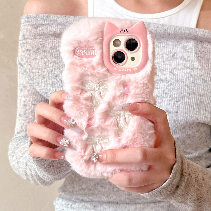 COQUE EN PELUCHE POUR TELEPHONE PORTABLE