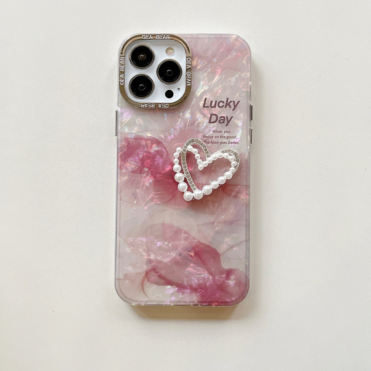 COQUE TELEPHONE AVEC MOTIF COEUR