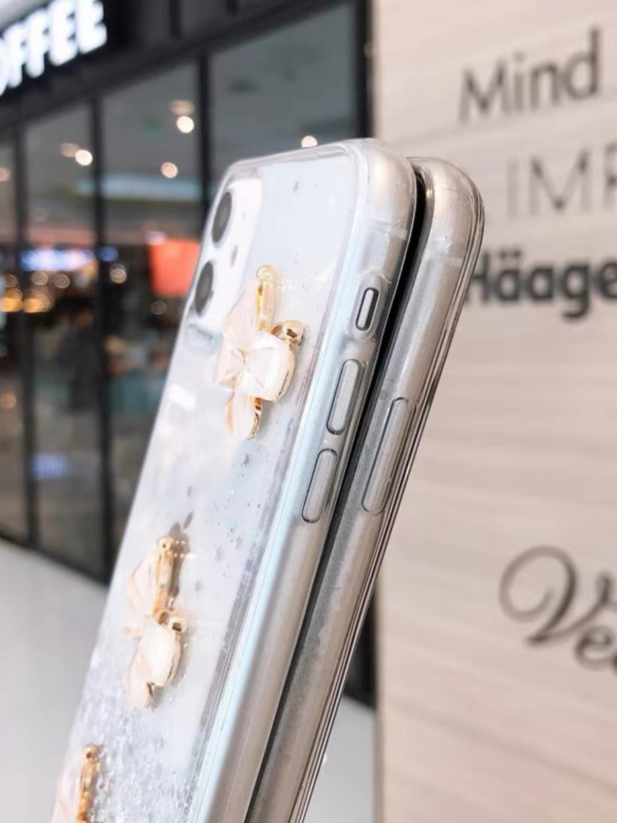 COQUE TELEPHONE DESIGN PAPILLON