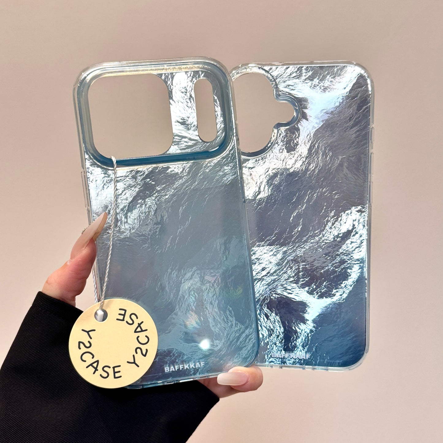 COQUE TELEPHONE IMD A MOTIF FEUILLE D'ALUMINIUM BLEUE