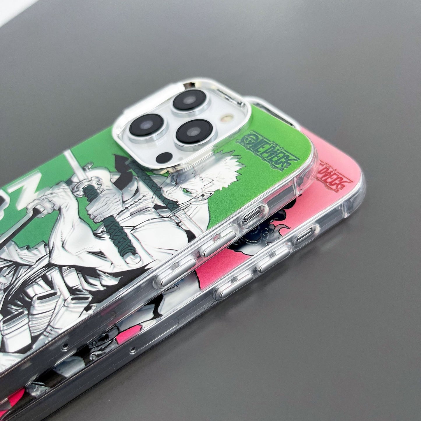 COQUE IPHONE ELECTROPLAQUEE AU DESIGN LUFFY ZORO