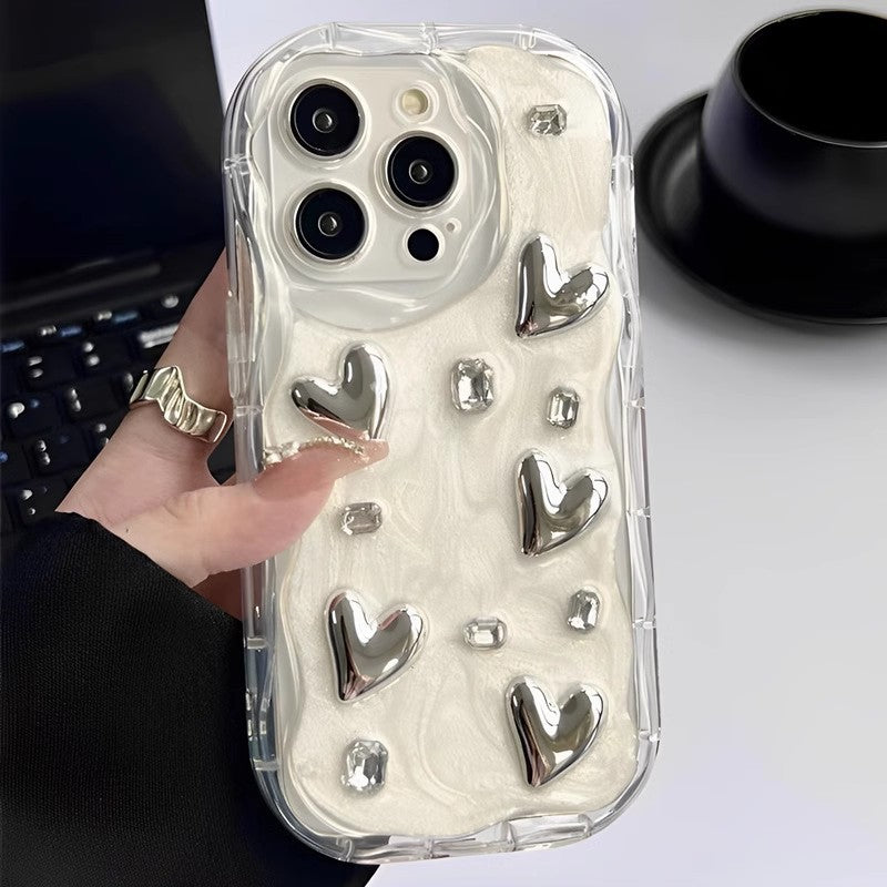 COQUE IPHONE EN SILICONE AVEC NOEUD EN PERLE EPOXY