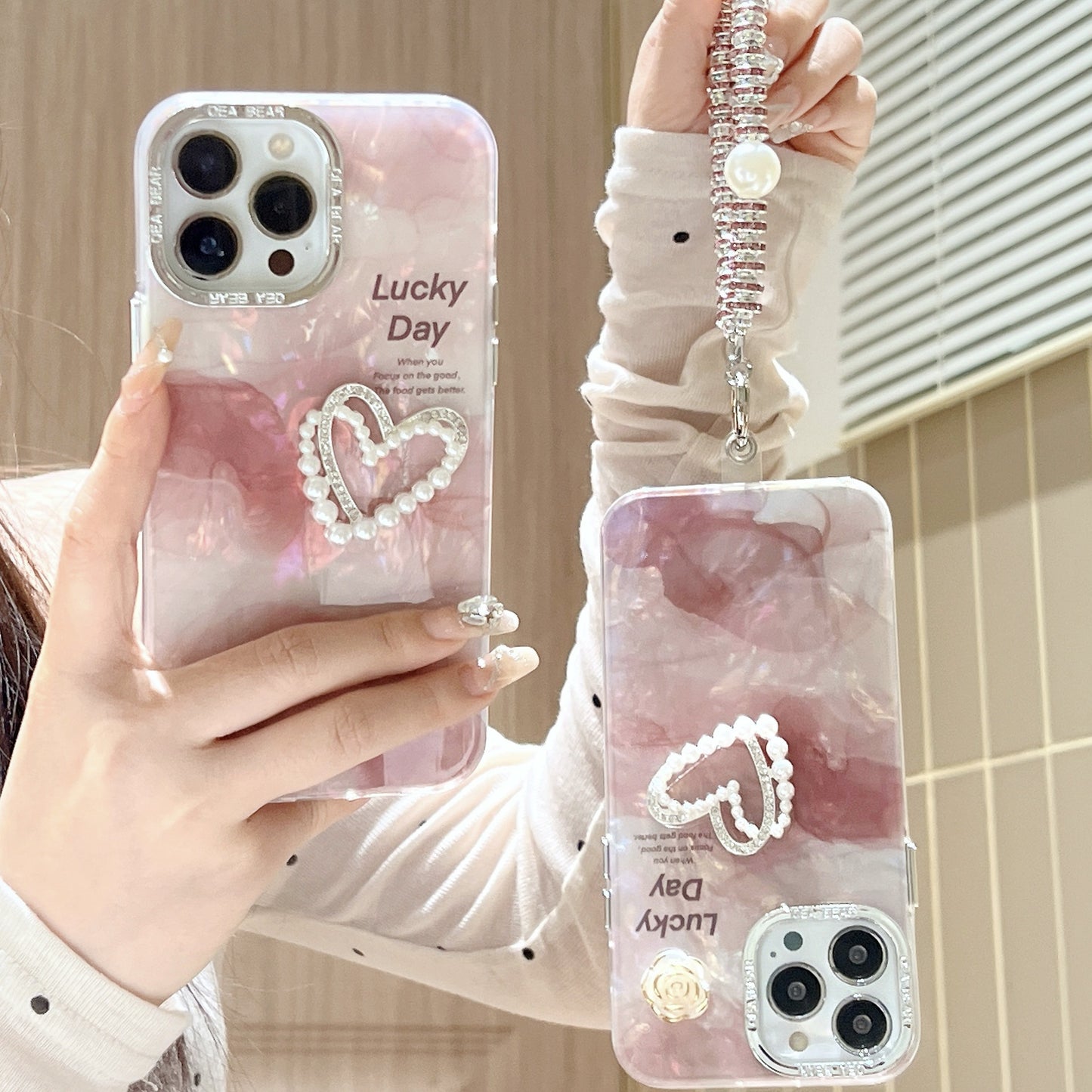 COQUE TELEPHONE AVEC MOTIF COEUR