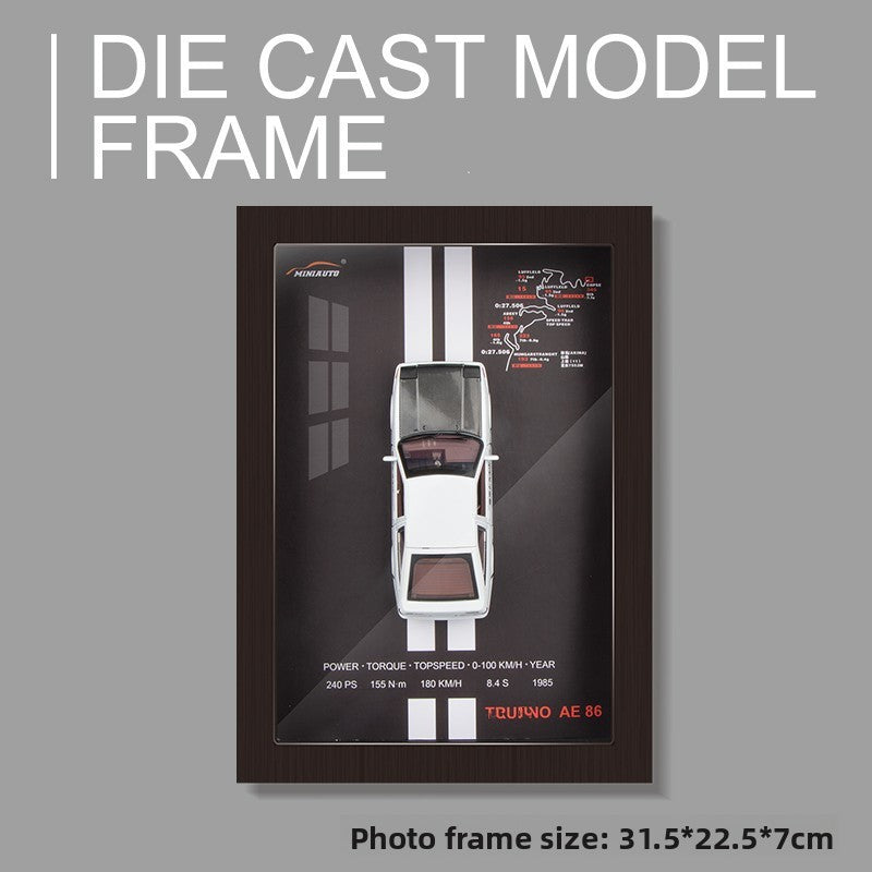 MODELE VOITURE REDUIT EN ALLIAGE/ TABLEAU DECORATIF A SUSPENDRE