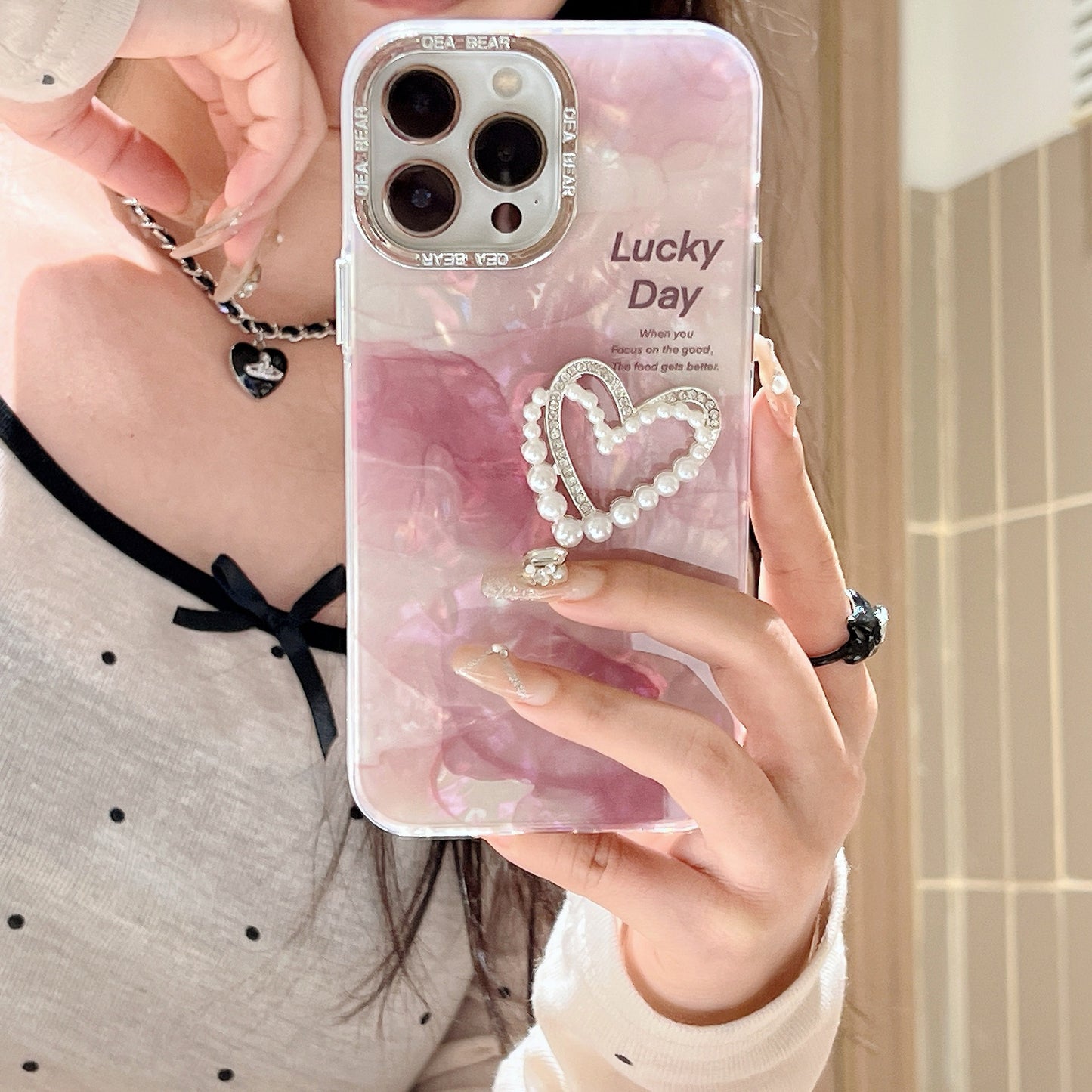 COQUE TELEPHONE AVEC MOTIF COEUR